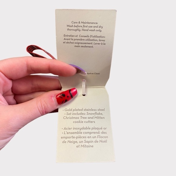 the Masterclass Bake Shop | Gold Plated SS Christmas Cookie Cutter Set - Picture 4 of 4